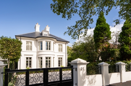 city-house-with-modern-rear-1 city-house-with-modern-rear-1