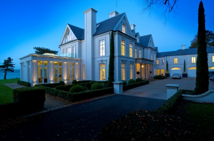 Landmark Home on Elevated Coastal Site Landmark Home on Elevated Coastal Site