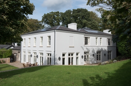 formal-symmetrical-front-mature-wooded-site-4 formal-symmetrical-front-mature-wooded-site-4